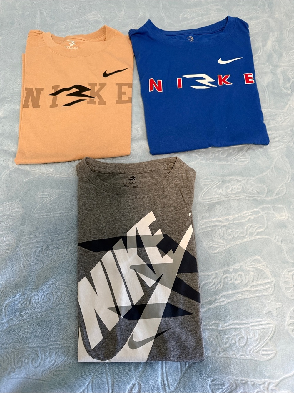 Nike Kids' Short Sleeve Tees in Peach, Blue & Gray